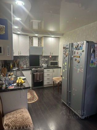 Аренда дома, 200 м², с участком 6 соток