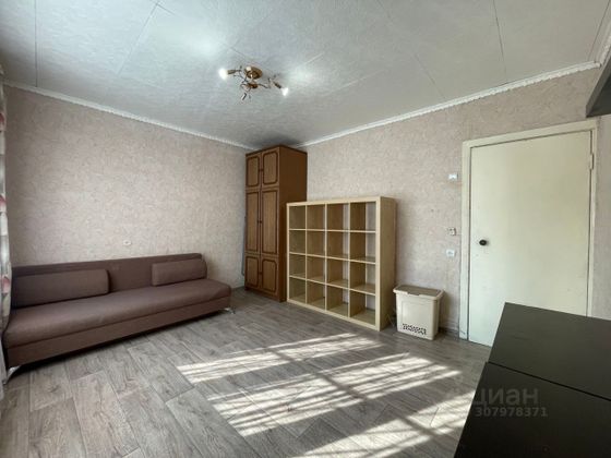 Продажа 2-комнатной квартиры 37 м², 1/9 этаж