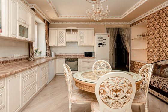 Продажа 4-комнатной квартиры 106 м², 2/12 этаж