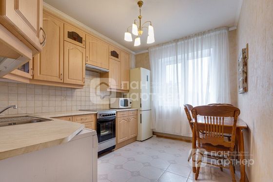 Продажа 2-комнатной квартиры 70 м², 2/24 этаж