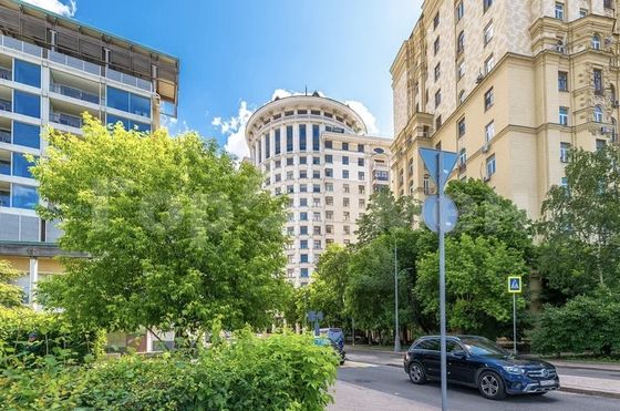 Продажа 3-комнатной квартиры 207 м², 7/13 этаж