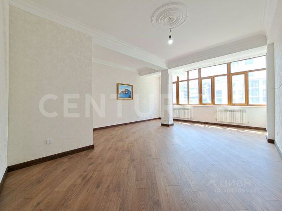 Продажа 3-комнатной квартиры 134 м², 2/10 этаж