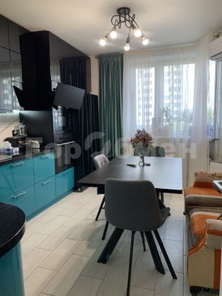 Продажа 3-комнатной квартиры 80 м², 2/24 этаж