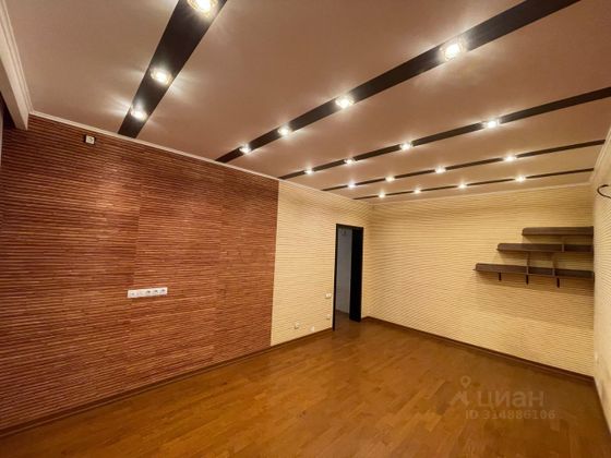Продажа 2-комнатной квартиры 100 м², 18/21 этаж