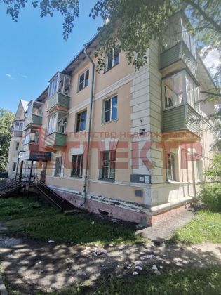 Продажа 3-комнатной квартиры 81 м², 2/3 этаж