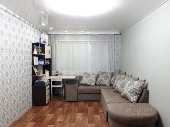 Продажа 2-комнатной квартиры 42,8 м², 1/5 этаж