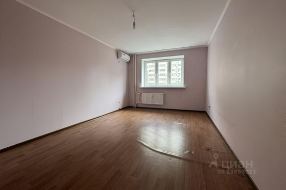 Продажа 2-комнатной квартиры 64 м², 3/18 этаж