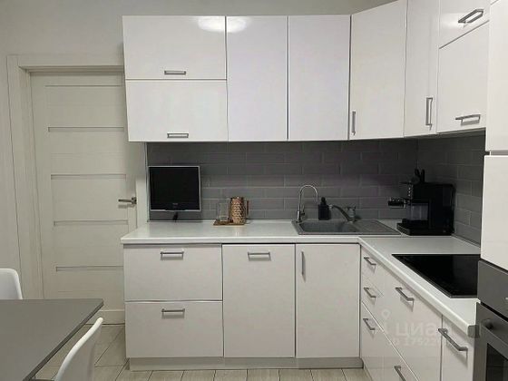 Продажа 2-комнатной квартиры 62 м², 9/11 этаж