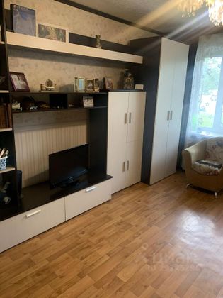 Продажа 3-комнатной квартиры 64 м², 1/10 этаж