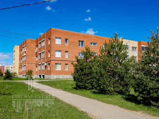 Продажа 1-комнатной квартиры 42,4 м², 1/3 этаж