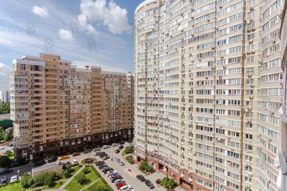 Продажа 4-комнатной квартиры 155 м², 7/16 этаж