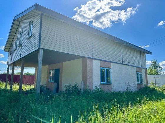 Продажа дома, 220 м², с участком 12 соток