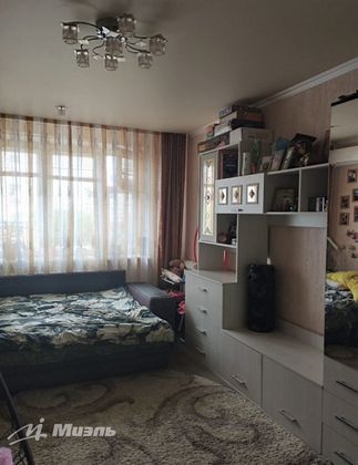 Продажа 1-комнатной квартиры 39 м², 2/9 этаж