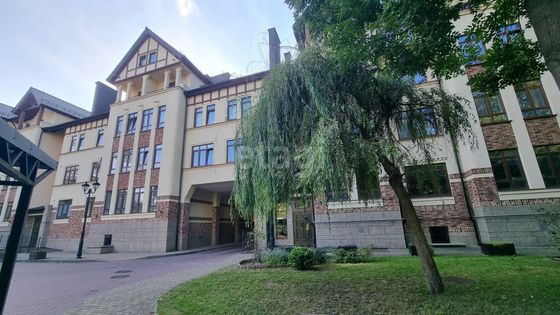 Продажа 3-комнатной квартиры 106,2 м², 1/4 этаж