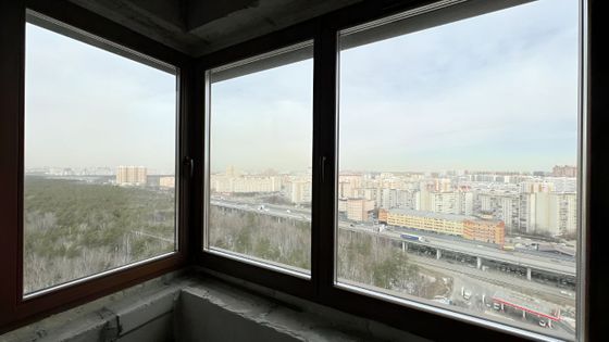 Продажа 4-комнатной квартиры 82 м², 23/24 этаж