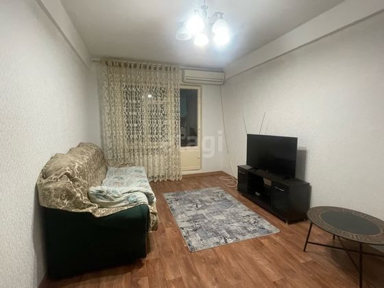 Продажа 2-комнатной квартиры 60 м², 2/5 этаж