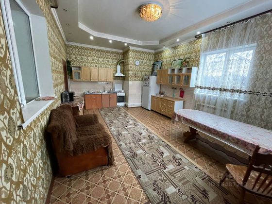 Аренда дома, 650 м², с участком 5 соток