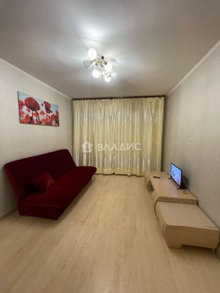 Продажа 1-комнатной квартиры 35 м², 1/5 этаж