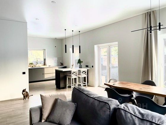 Продажа дома, 142,6 м², с участком 10 соток