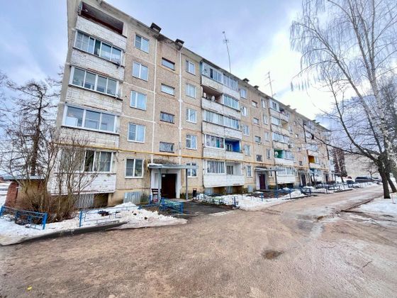 Продажа 4-комнатной квартиры 82 м², 2/5 этаж