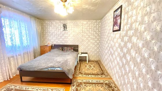 Продажа 2-комнатной квартиры 60 м², 4/5 этаж