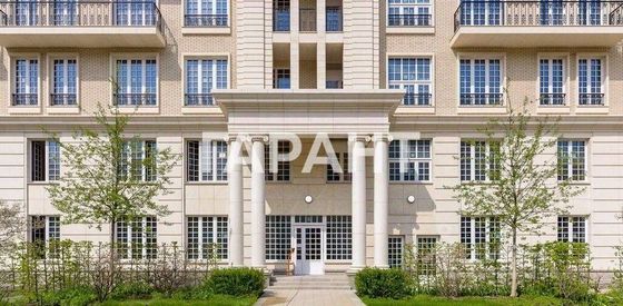 Продажа 3-комнатной квартиры 178 м², 5/8 этаж