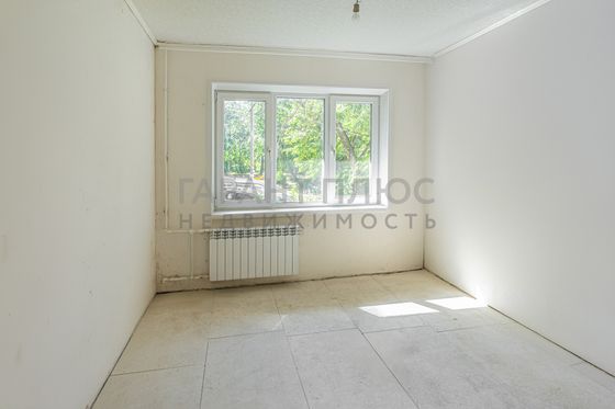 Продажа 1-комнатной квартиры 32 м², 1/10 этаж