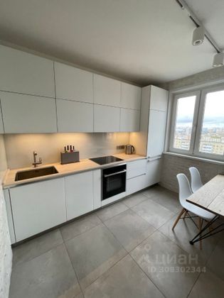 Продажа 3-комнатной квартиры 72,7 м², 15/17 этаж