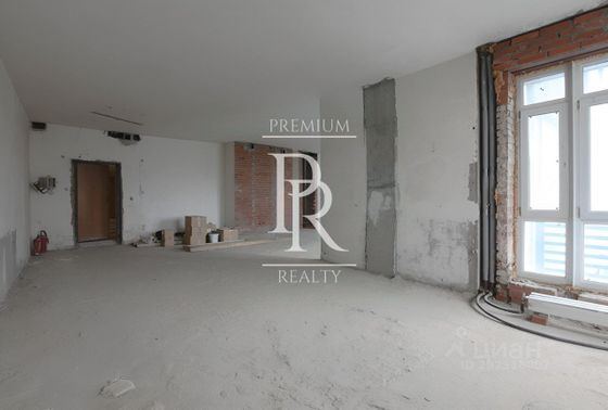 Продажа 4-комнатной квартиры 145 м², 3/38 этаж