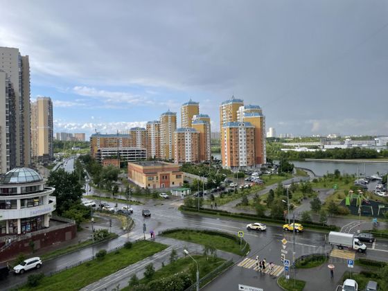 Продажа 3-комнатной квартиры 92,6 м², 7/25 этаж