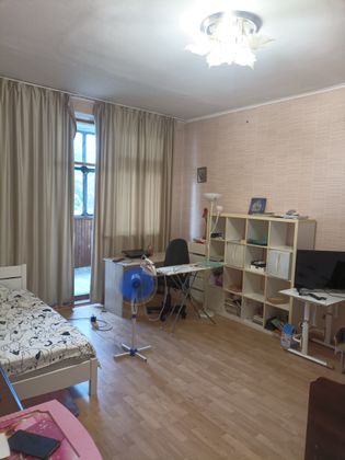 Продажа 1-комнатной квартиры 43 м², 5/5 этаж