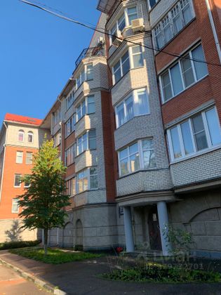 Продажа 3-комнатной квартиры 90 м², 2/4 этаж