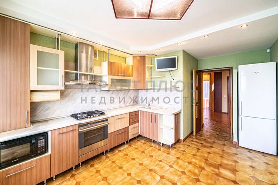 Продажа 3-комнатной квартиры 99,3 м², 10/10 этаж