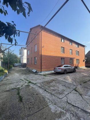 Продажа 2-комнатной квартиры 52 м², 2/3 этаж