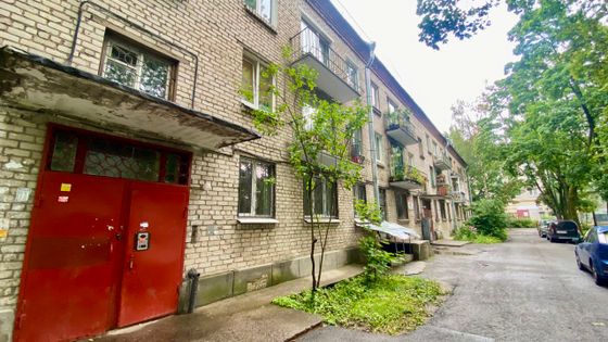 Продажа 2-комнатной квартиры 42,5 м², 2/3 этаж