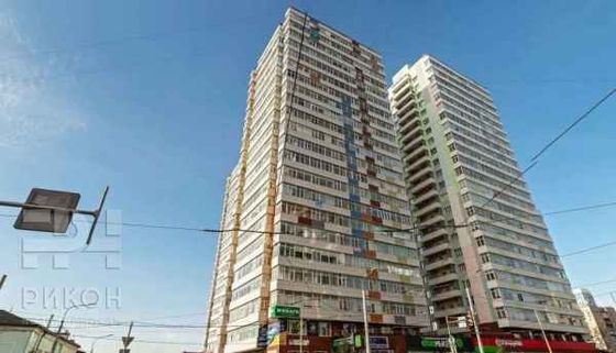 Продажа 3-комнатной квартиры 130 м², 9/23 этаж