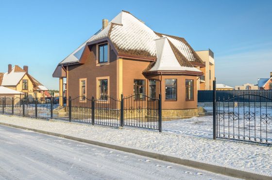 Продажа дома, 184,4 м², с участком 15,4 сотки