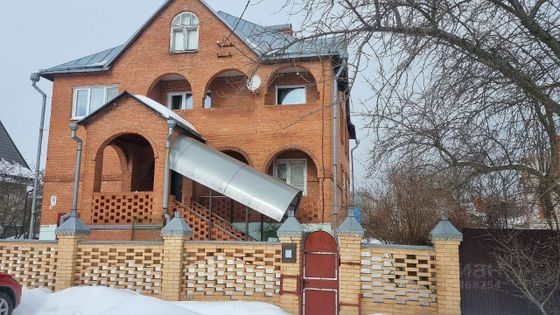 Продажа дома, 401,3 м², с участком 10,4 сотки