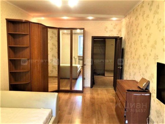 Продажа 2-комнатной квартиры 81 м², 2/9 этаж