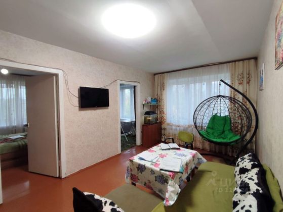 Продажа 3-комнатной квартиры 61 м², 5/5 этаж