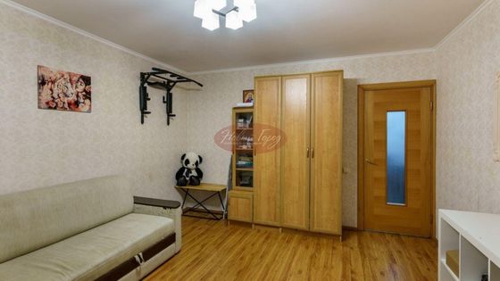 Продажа 2-комнатной квартиры 54 м², 4/10 этаж