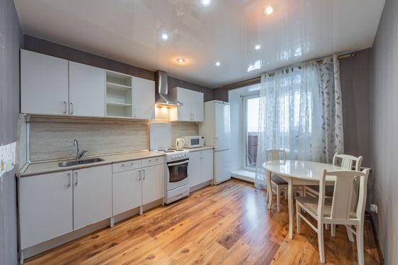 Продажа 1-комнатной квартиры 40 м², 5/5 этаж