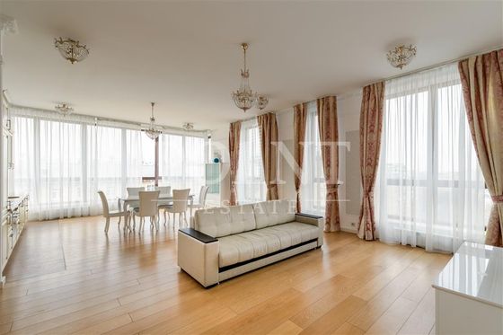 Аренда 4-комнатной квартиры 186,5 м², 8/10 этаж