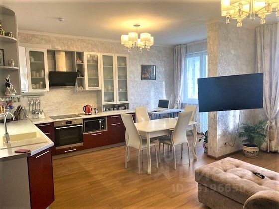 Продажа 2-комнатной квартиры 71,7 м², 17/24 этаж