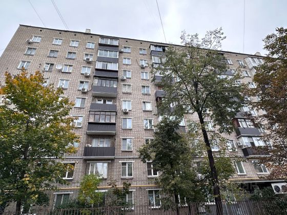 Продажа 3-комнатной квартиры 57,2 м², 1/9 этаж