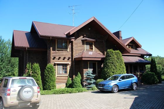 Продажа дома, 400 м², с участком 55 соток