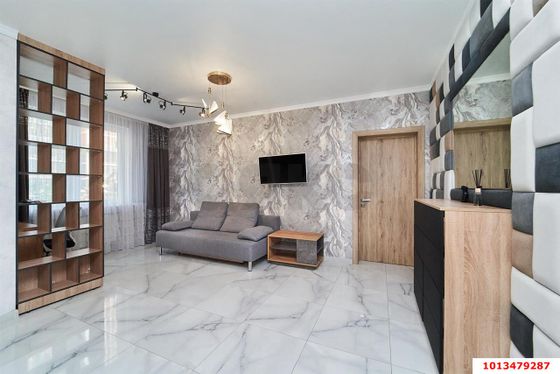 Продажа 2-комнатной квартиры 56 м², 1/22 этаж