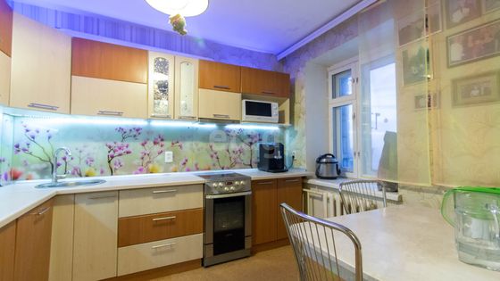 Продажа 3-комнатной квартиры 58,8 м², 10/10 этаж