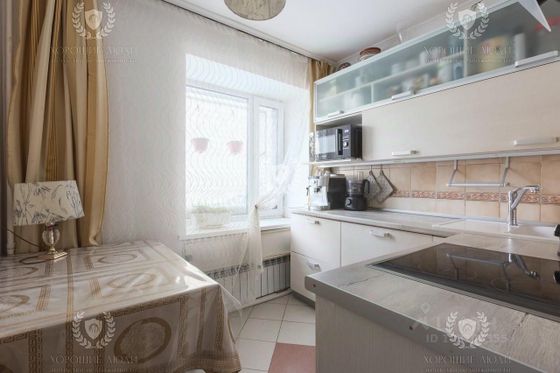 Продажа 2-комнатной квартиры 60 м², 1/13 этаж