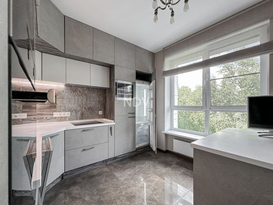 Продажа 3-комнатной квартиры 80 м², 4/11 этаж